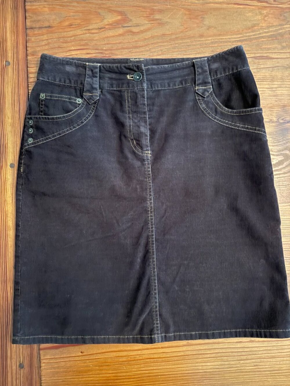 Harold’s Dark Brown Corduroy Straight Line Miniskirt Size 4